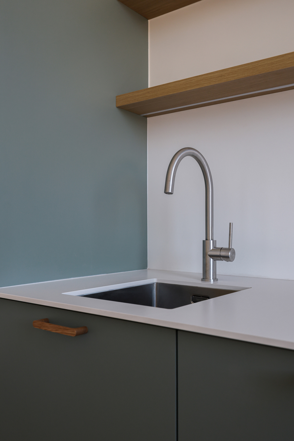 ANTWERPEN-CENTRUM. Recent gerenoveerd 1 slk appartement! - foto 5