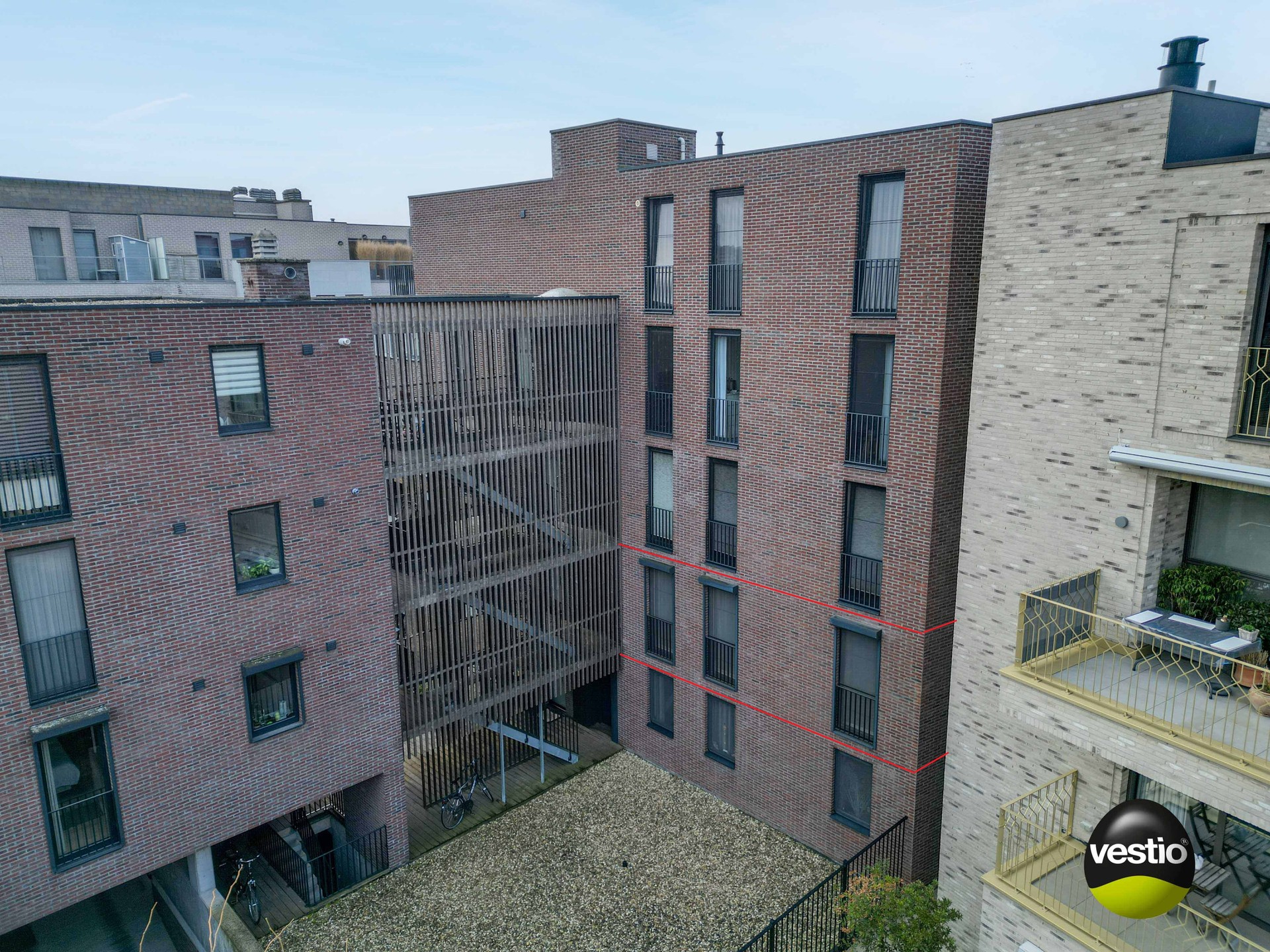 RUIM, MODERN APPARTEMENT 120 M² MET 3 SLAAPKAMERS - foto 4