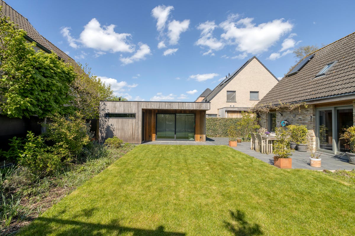 Vrijstaand huis met bijgebouw te koop in Sijsele (Damme) - foto 3