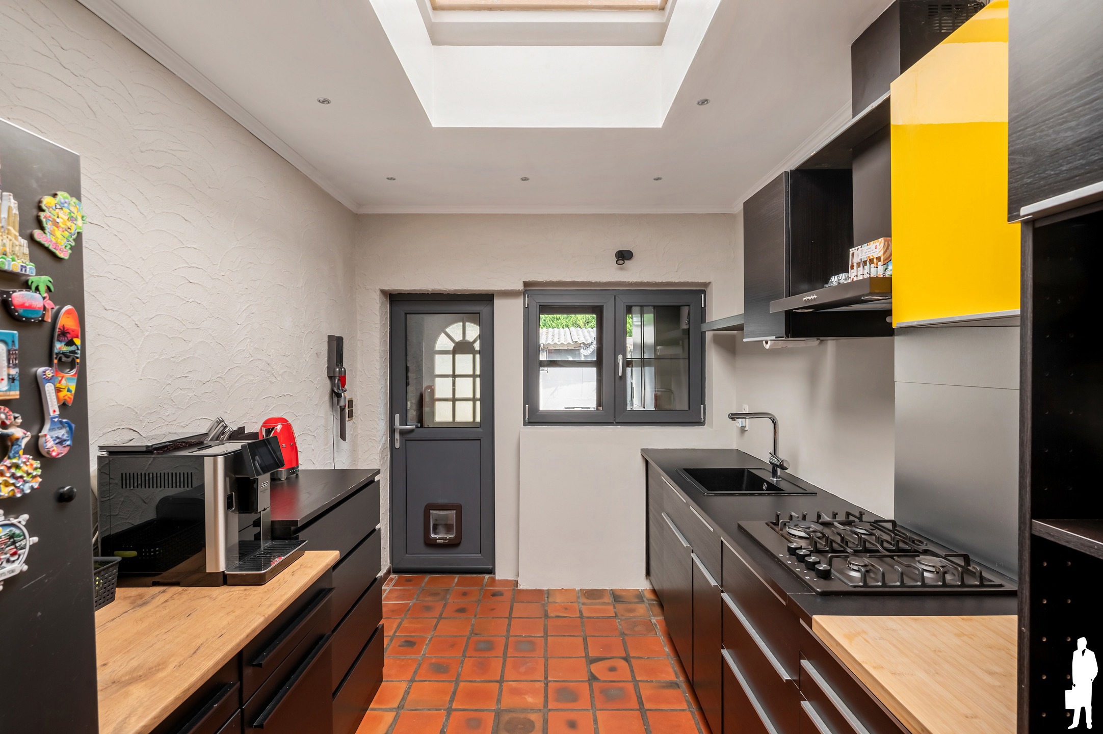 Zeer goed onderhouden woning, nabij het centrum van Ekeren! - foto 5