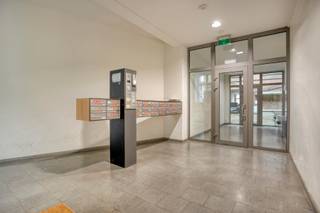 Mis deze kans niet! Deze studio is ideaal voor studerende kinderen voor volgend academiejaar, voor eigen bewoning of als investering.Deze studio...