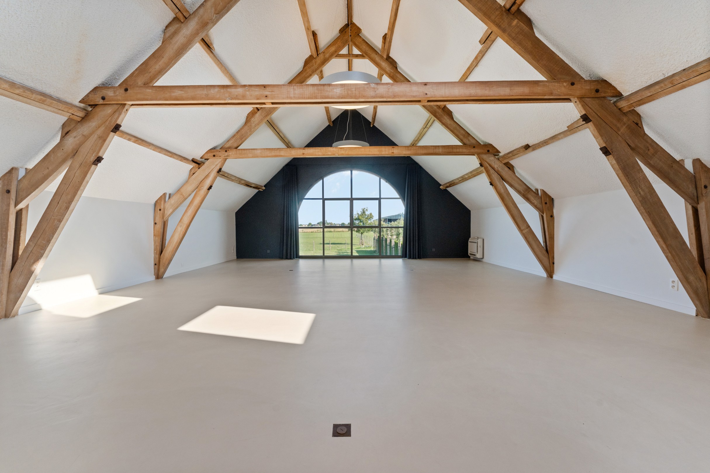 Ferme rénovée unique dans un cadre rural - photo 4