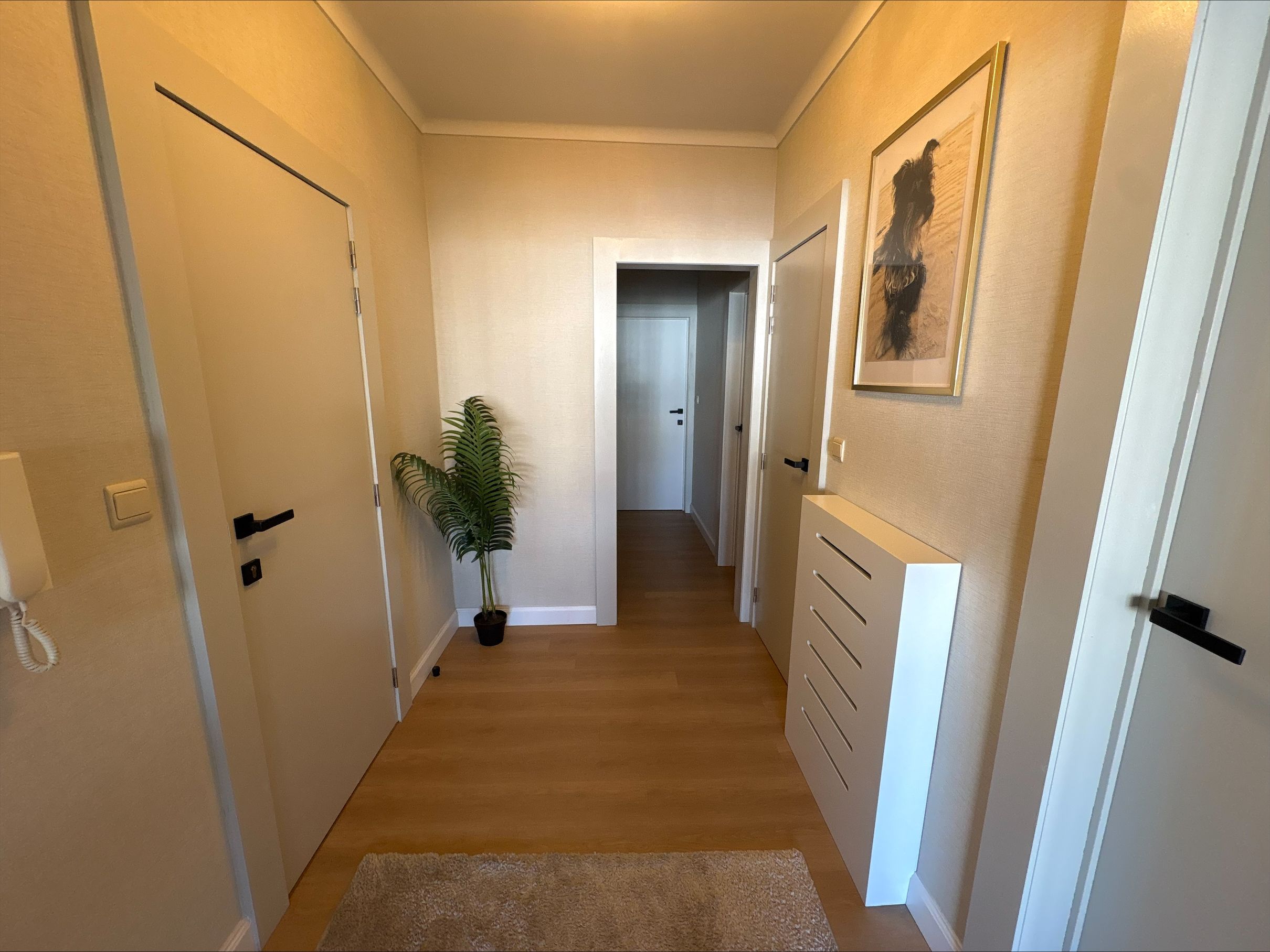 Luxueus appartement met zijdelings zeezicht op de Markt/het Wapenplein van Oostende. - foto 5
