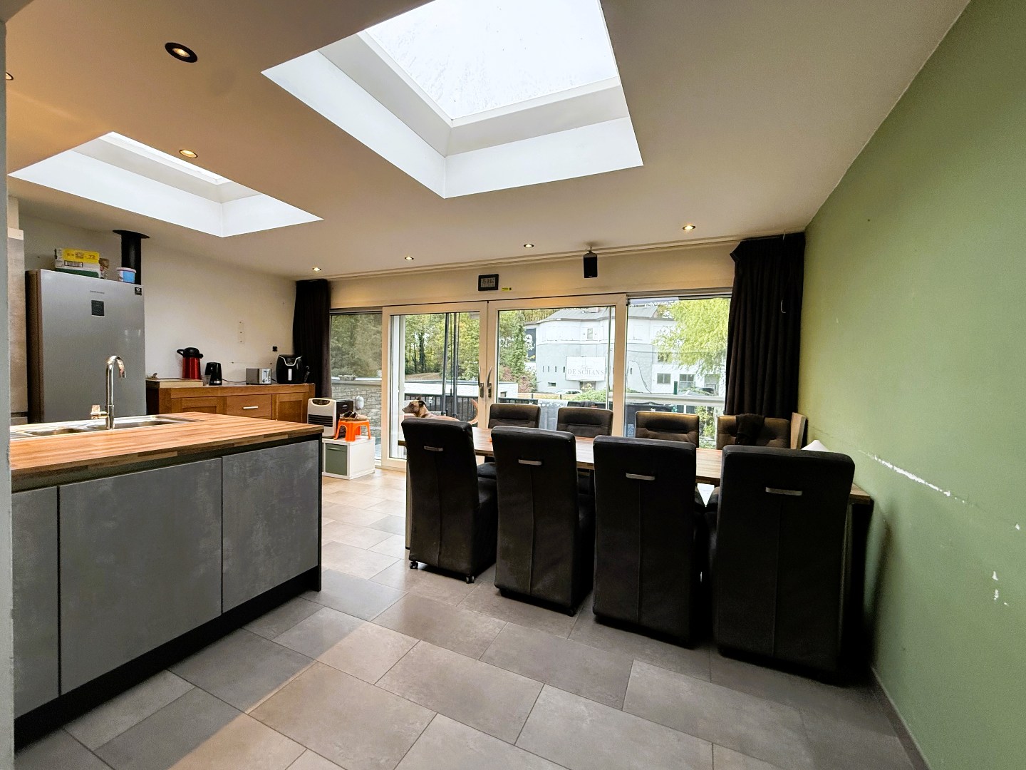 Ruime energievriendelijke woning met 4 slaapkamers en garage - foto 5