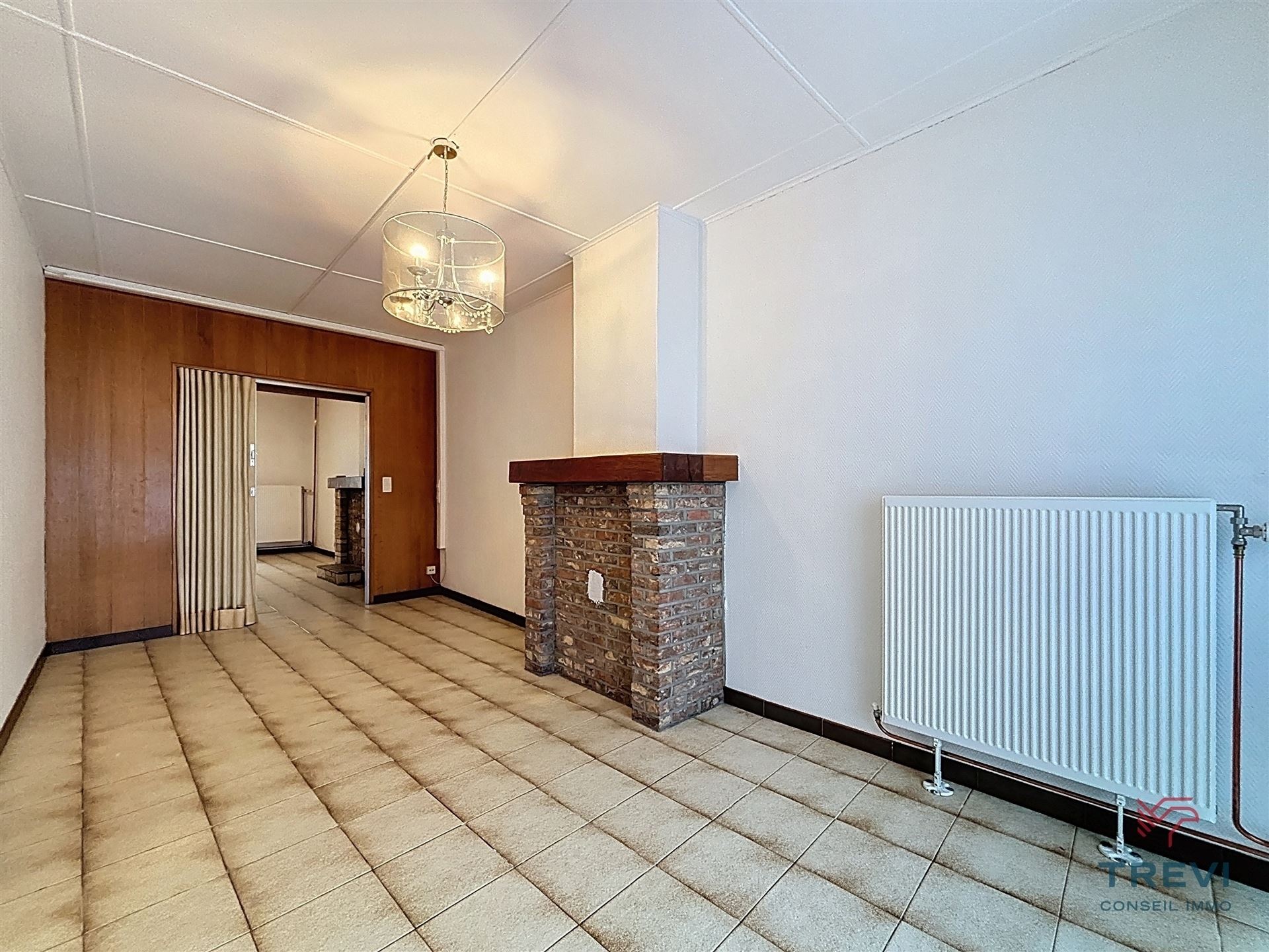 SOUS OPTION Jolie petite maison à potentiel dans le centre d'Enghien  - photo 3