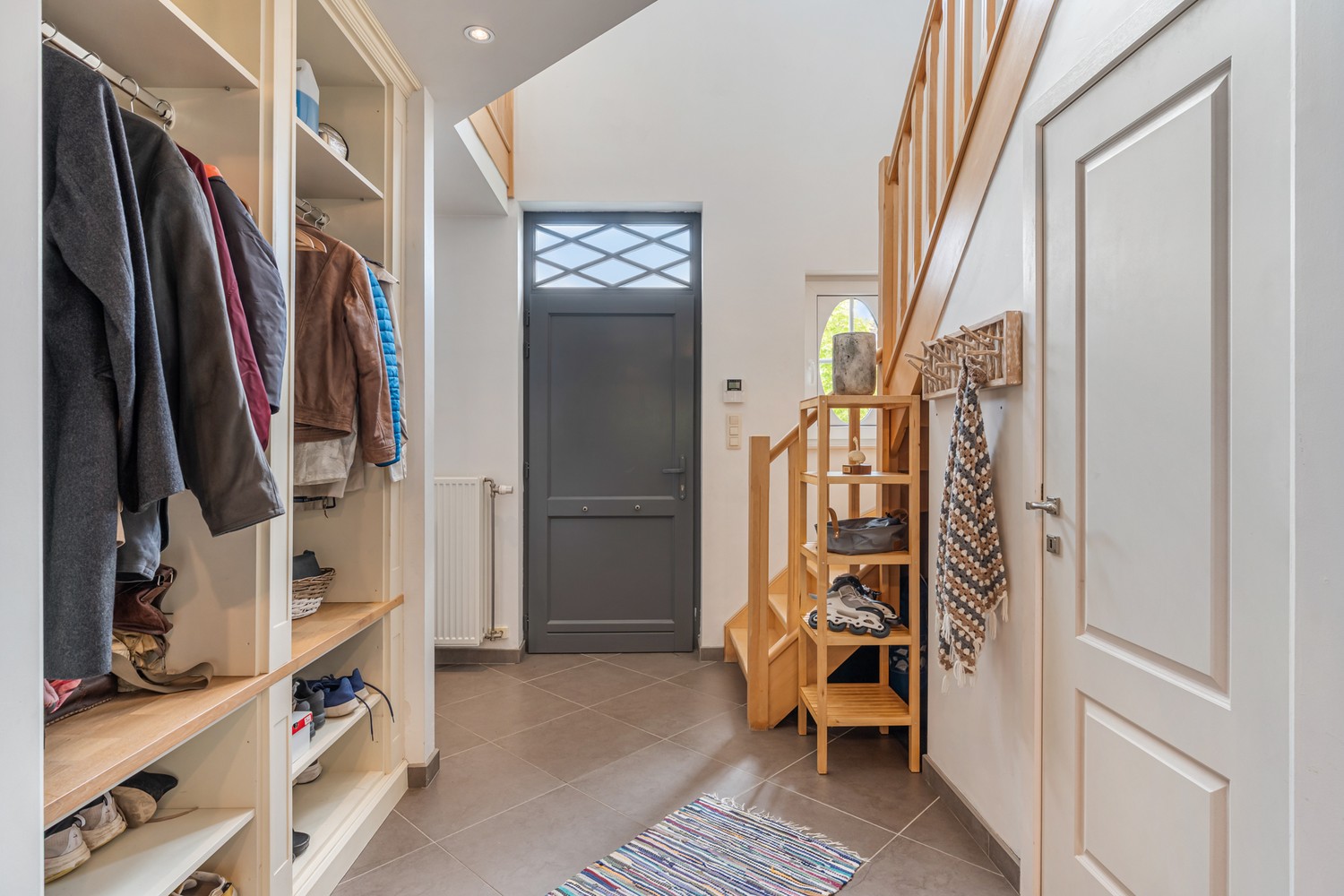 Instapklare gezinswoning met prachtige tuin en 4 slaapkamers op ruim perceel in Linter - foto 4