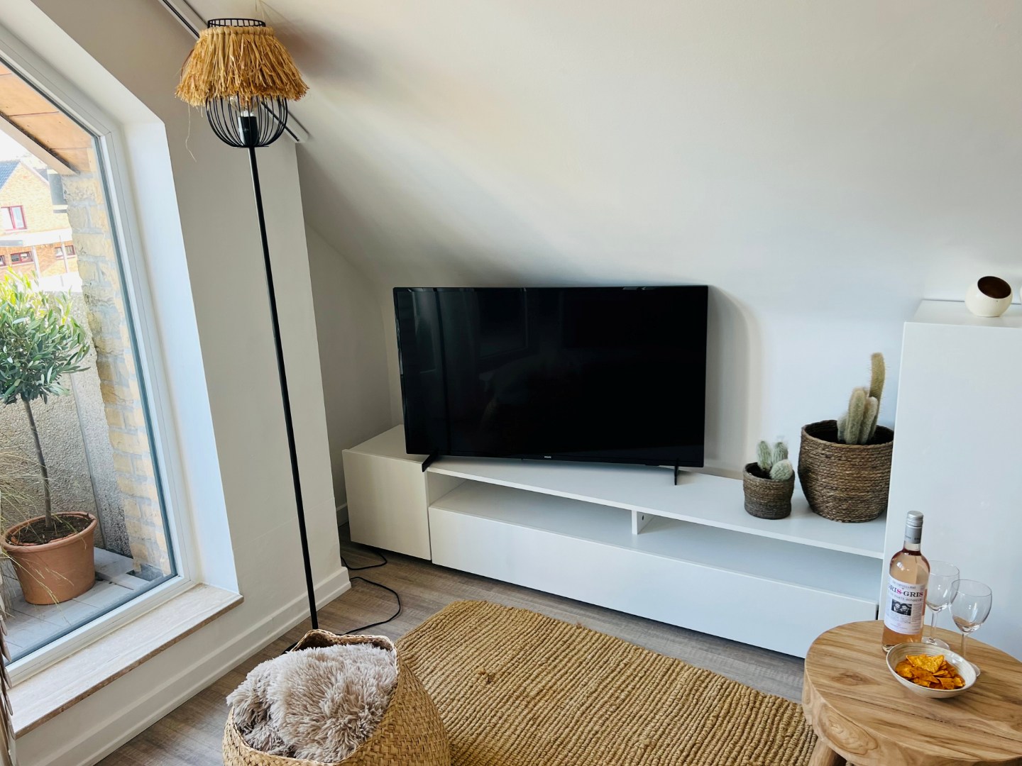 Gezellige gemeubelde studio met zuidgericht terras te huur in De Haan - foto 4