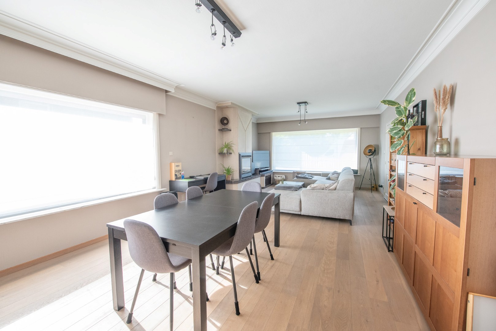 Ruime woning in "De Piste" met garage & tuin te huur! - foto 3