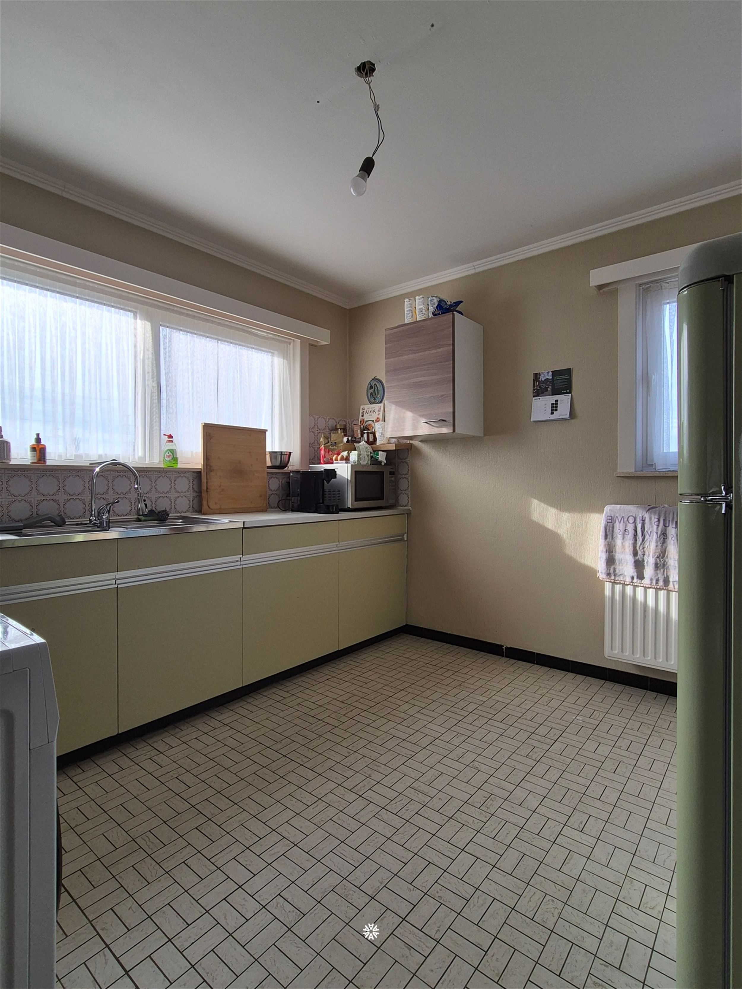 Duplex appartement met twee slaapkamers in rustige straat - foto 4