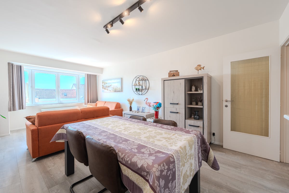 Gerenoveerd appartement vlakbij de Zeedijk te Middelkerke! - foto 4