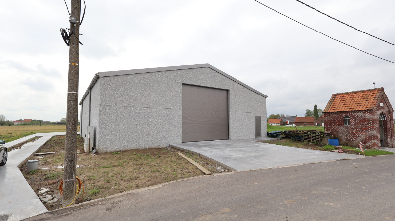 Nieuwbouwloods van 320 m² met centrale ligging te Beveren - foto 2