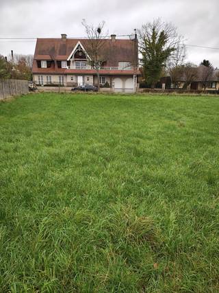 STER Immobiliën biedt u 2 loten aan voor een open bebouwing residentieel gelegen te Meldert. LOT 2 bestaat uit een oppervlakte van 4a 58ca met...