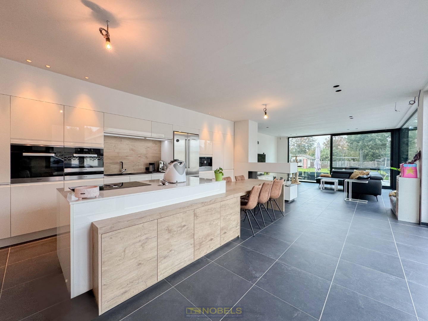 Te koop, Energiezuinige halfopen bebouwing op rustige ligging te Zwalm! - foto 2