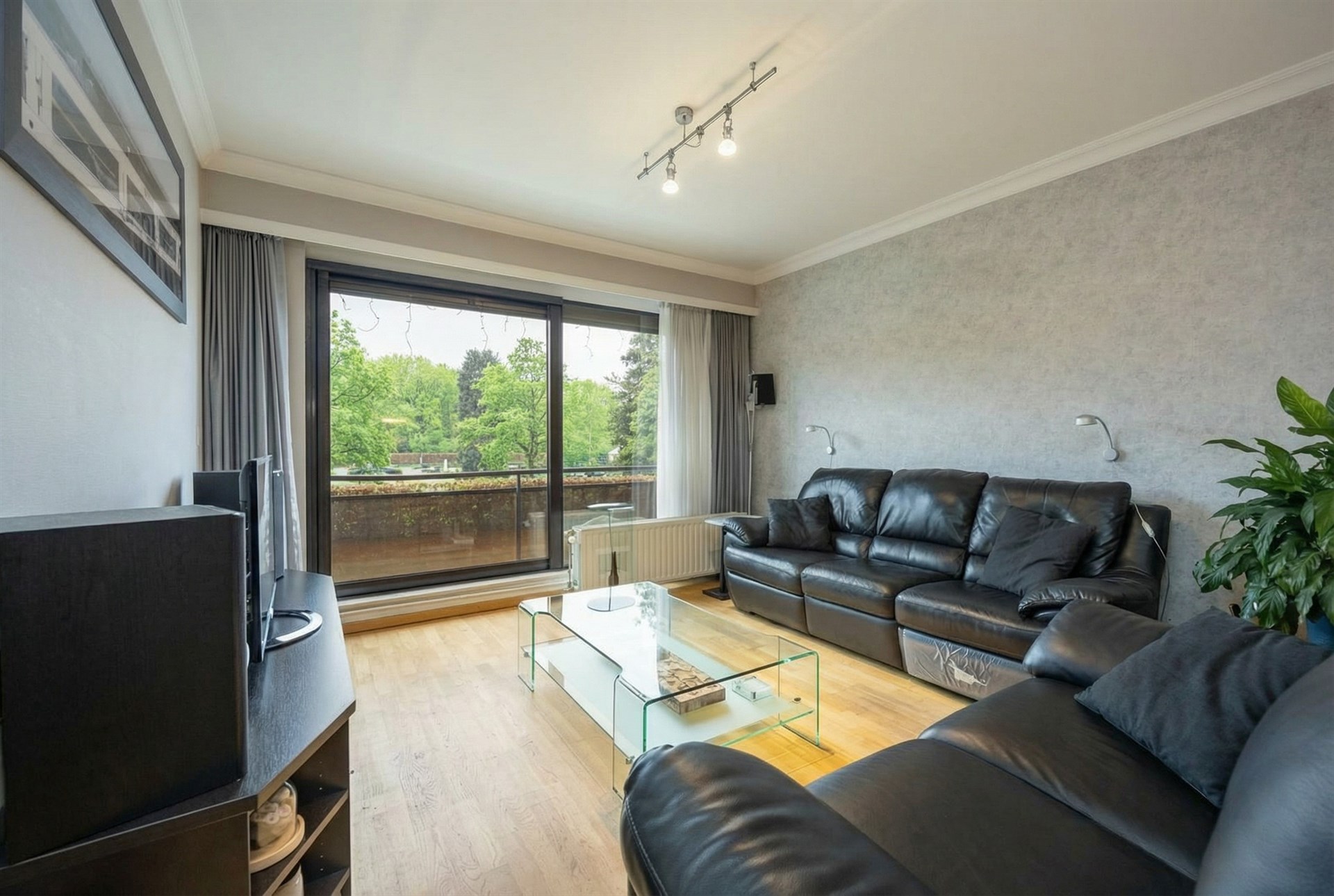 Instapklaar appartement op de eerste verdieping met 2 slaapkamers en garage - foto 5