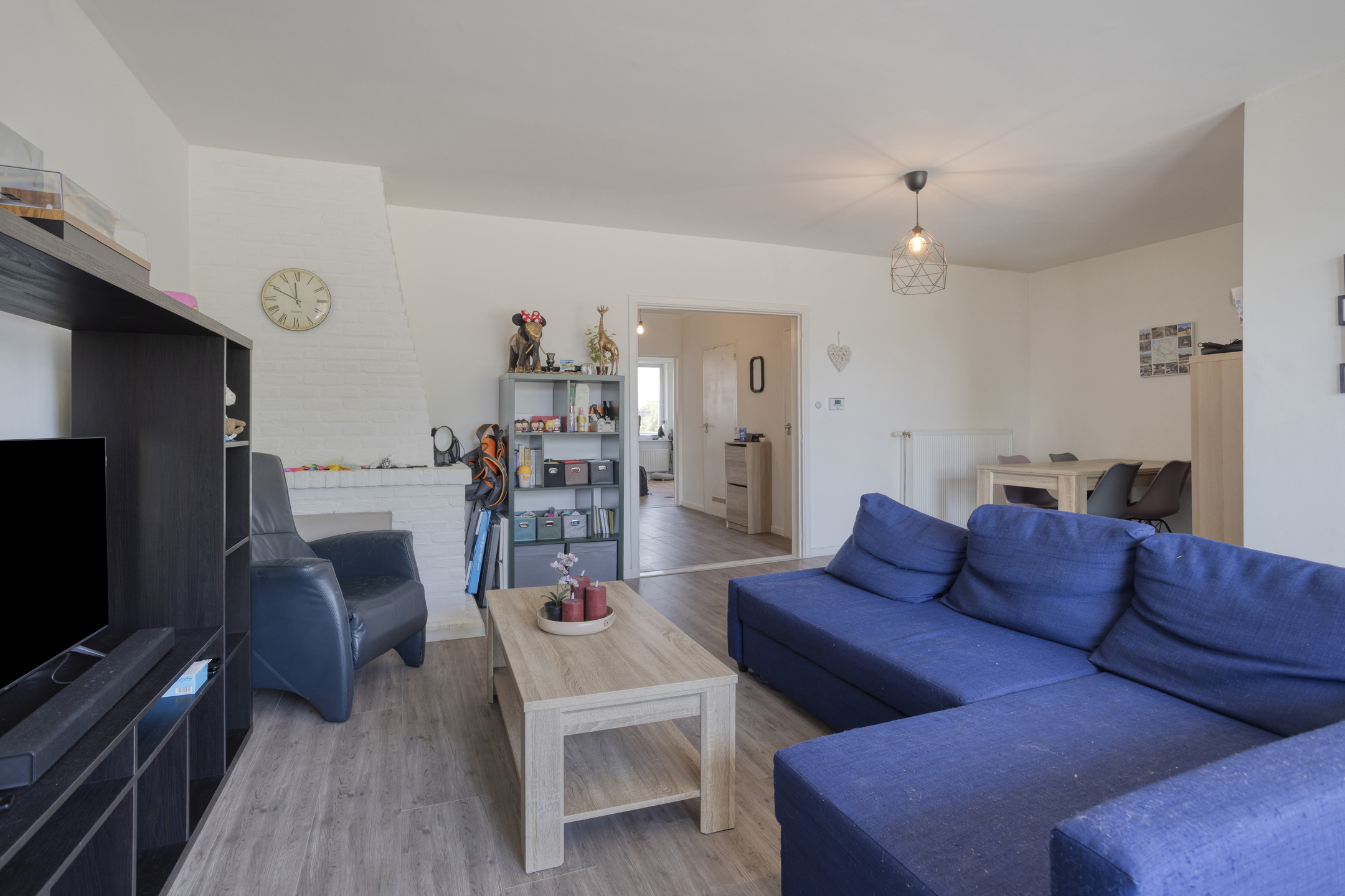 Startersappartement met 2 slaapkamers en een terras. - foto 4