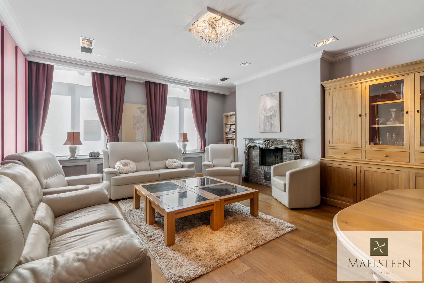 Verrassend ruime woning, centraal gelegen in hartje Brugge - foto 2