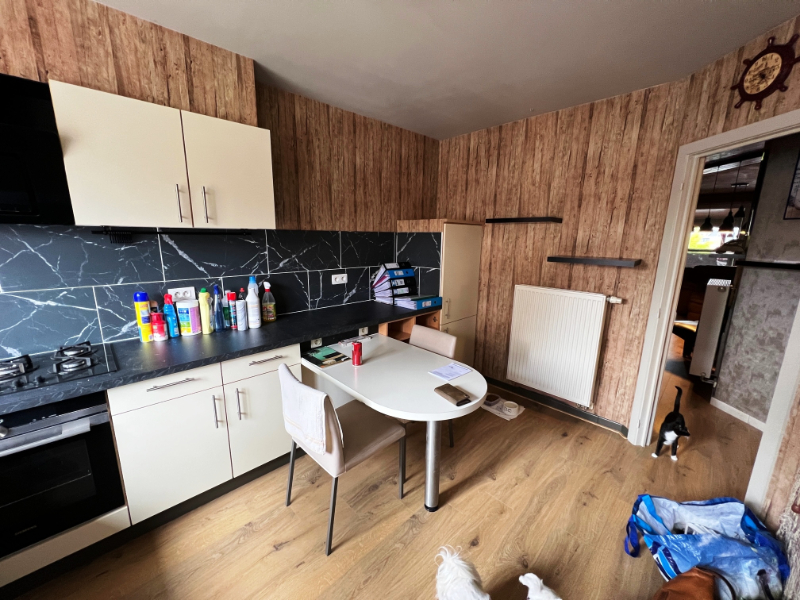 ✨ Te Huur: Gezellige Duplex met Zalig Overdekt Terras! ✨ te huur via EXPERT-IMMO - foto 3