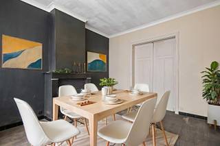 - Ideal location in the center of Dadizele: Kleppestraat 13- Spacious living area- Practical kitchen- Low-maintenance garden- 4 full-sized bedrooms-...