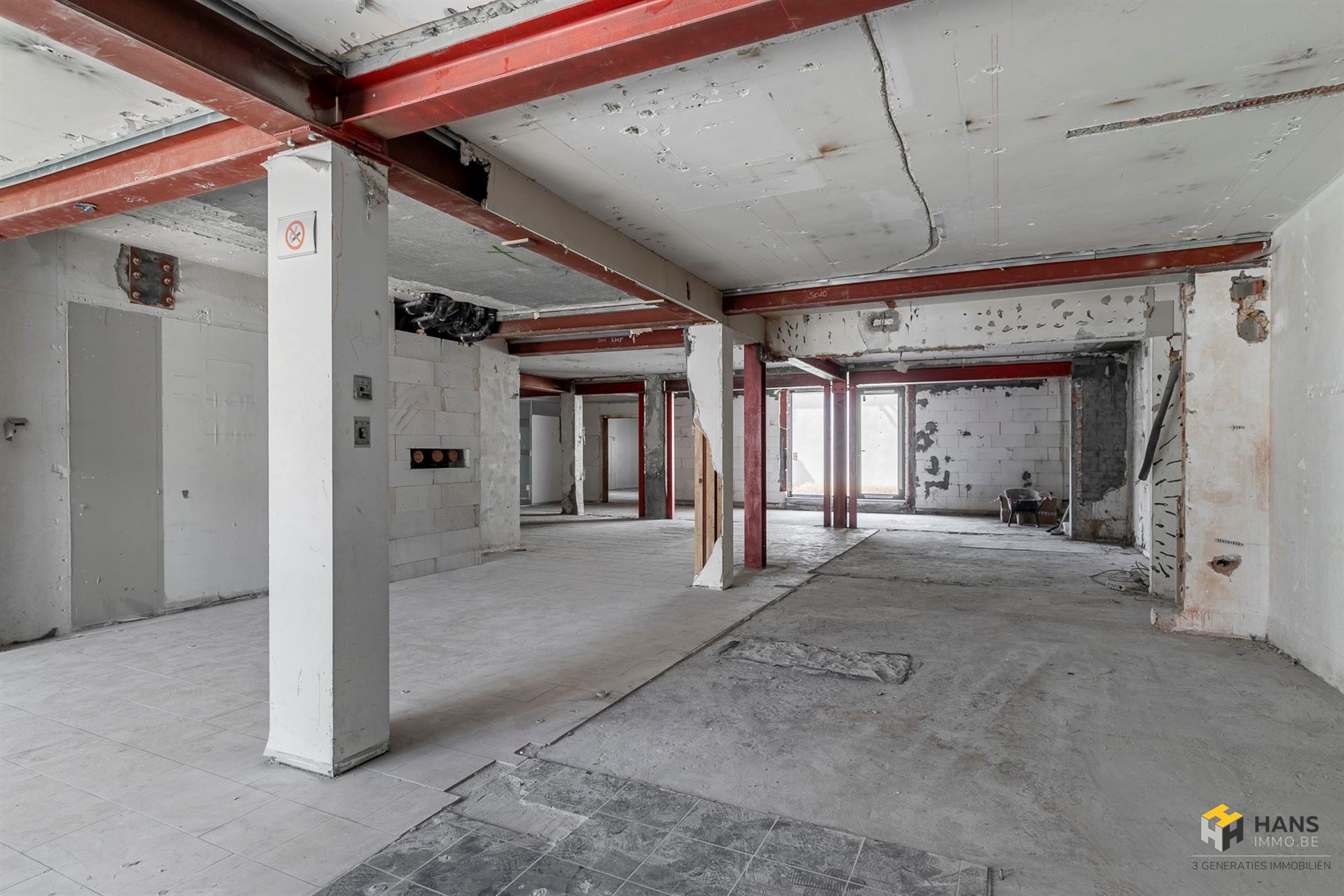 Casco Winkelruimte/handelsruimte van 239m² op toplocatie - foto 3