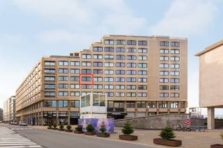 Deze lichtrijke studio te koop is gelegen op de tweede verdieping van Residentie Auriga, temidden de prachtige omgeving van het Casino Kursaal in...