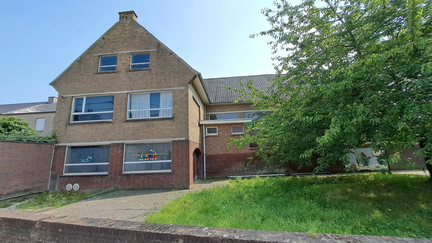Multifuntioneel gebouw zijnde voormalig schoolgebouw - foto 5