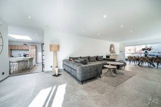 House for sale in Charleroi