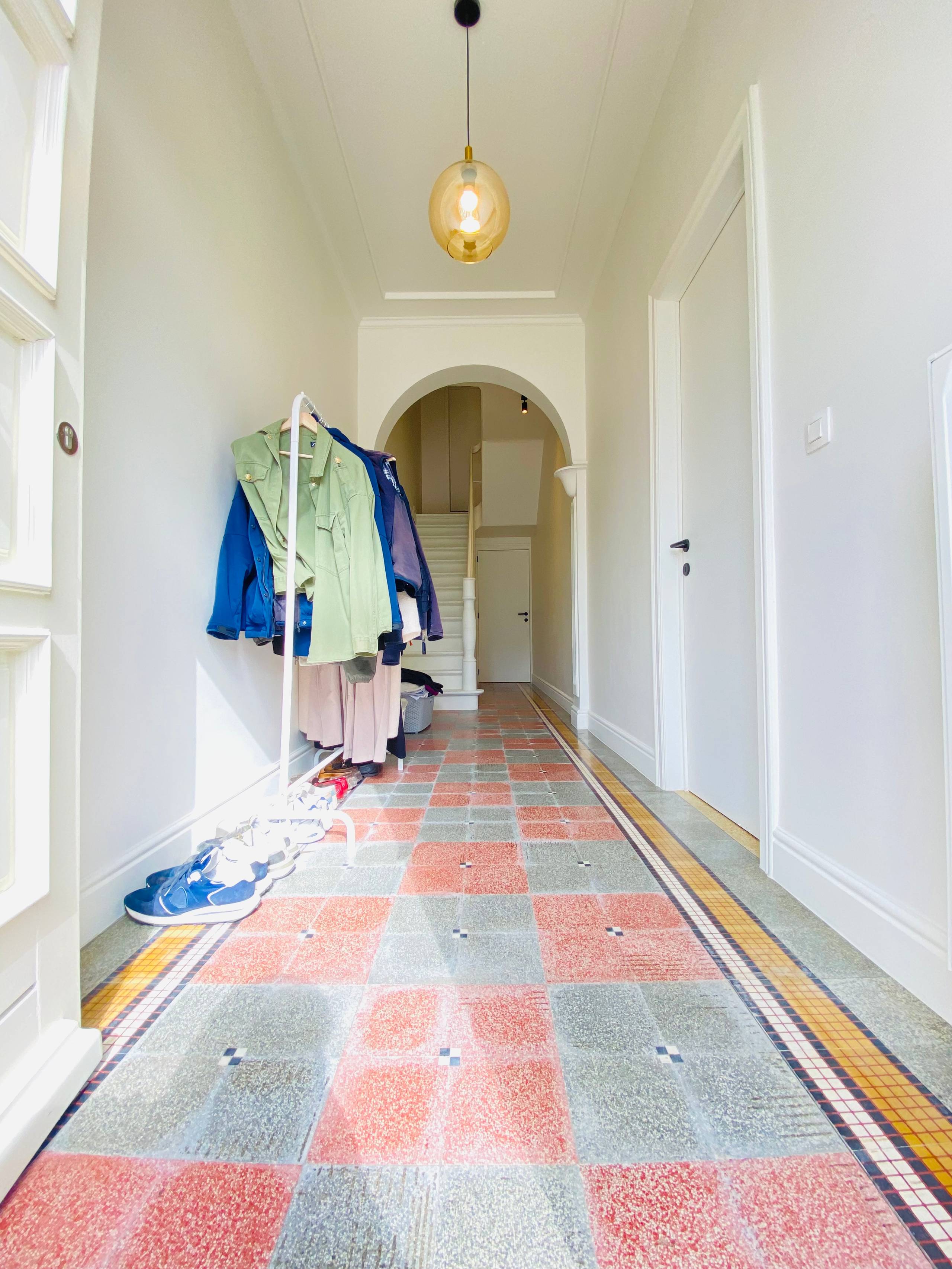Avelgem - Gerenoveerde woning met 4 slaapkamers - foto 3