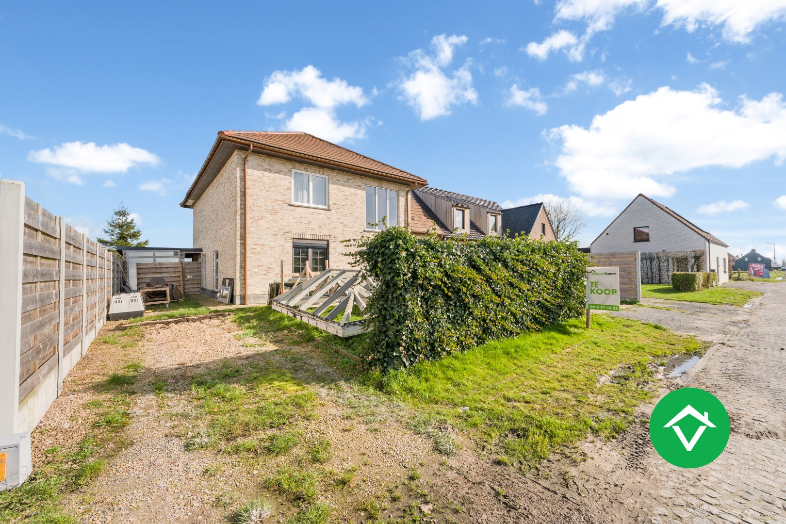 Woning met 4 slaapkamers en tuin te Torhout - foto 2