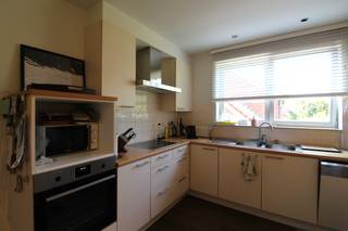 Instapklaar appartement te huur nabij het centrum van Roeselare. Het appartement is gelegen op de eerste verdieping en er is een lift aanwezig in het...