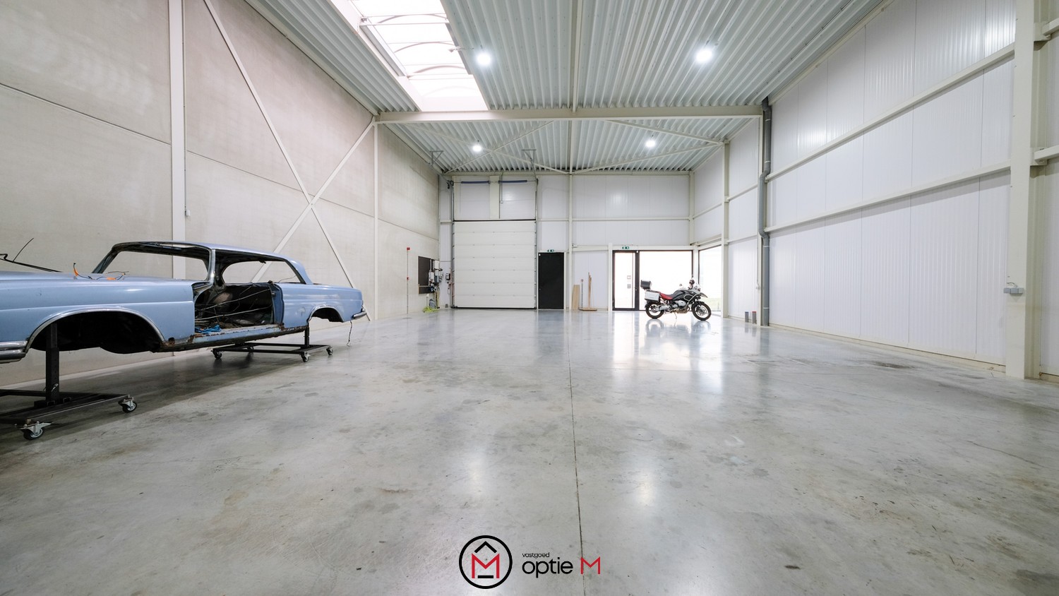 Te huur: KMO-unit met 8 parkeerplaatsen in Hasselt - foto 4