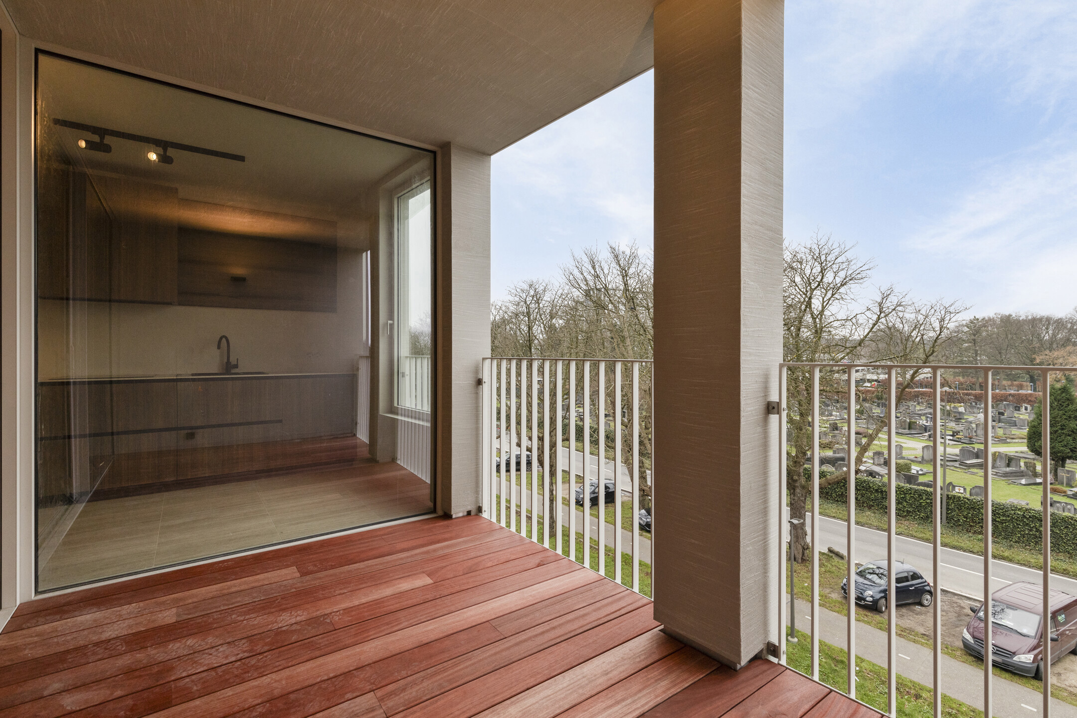 Luxe appartement te Pulhof met autostaanplaats. - foto 2