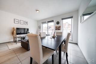 We Invest Liège et Milla ont le plaisir de vous présenter à la vente ce lumineux appartement deux chambres, doté d’un emplacement de parking...
