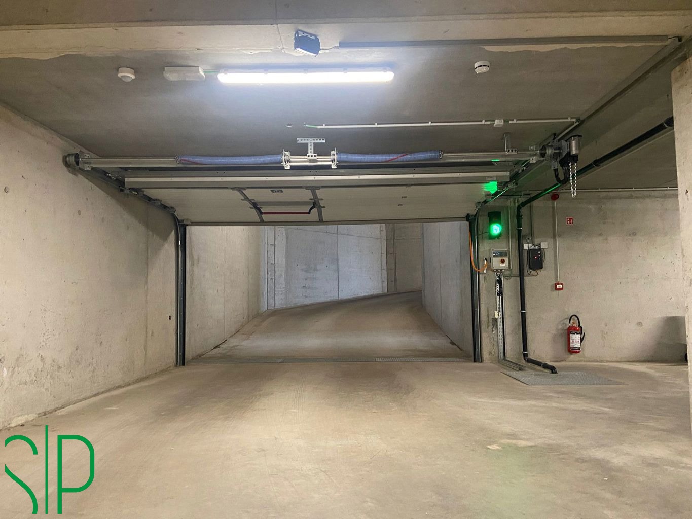 Ondergrondse parking in kleinschalige residentie. - foto 4