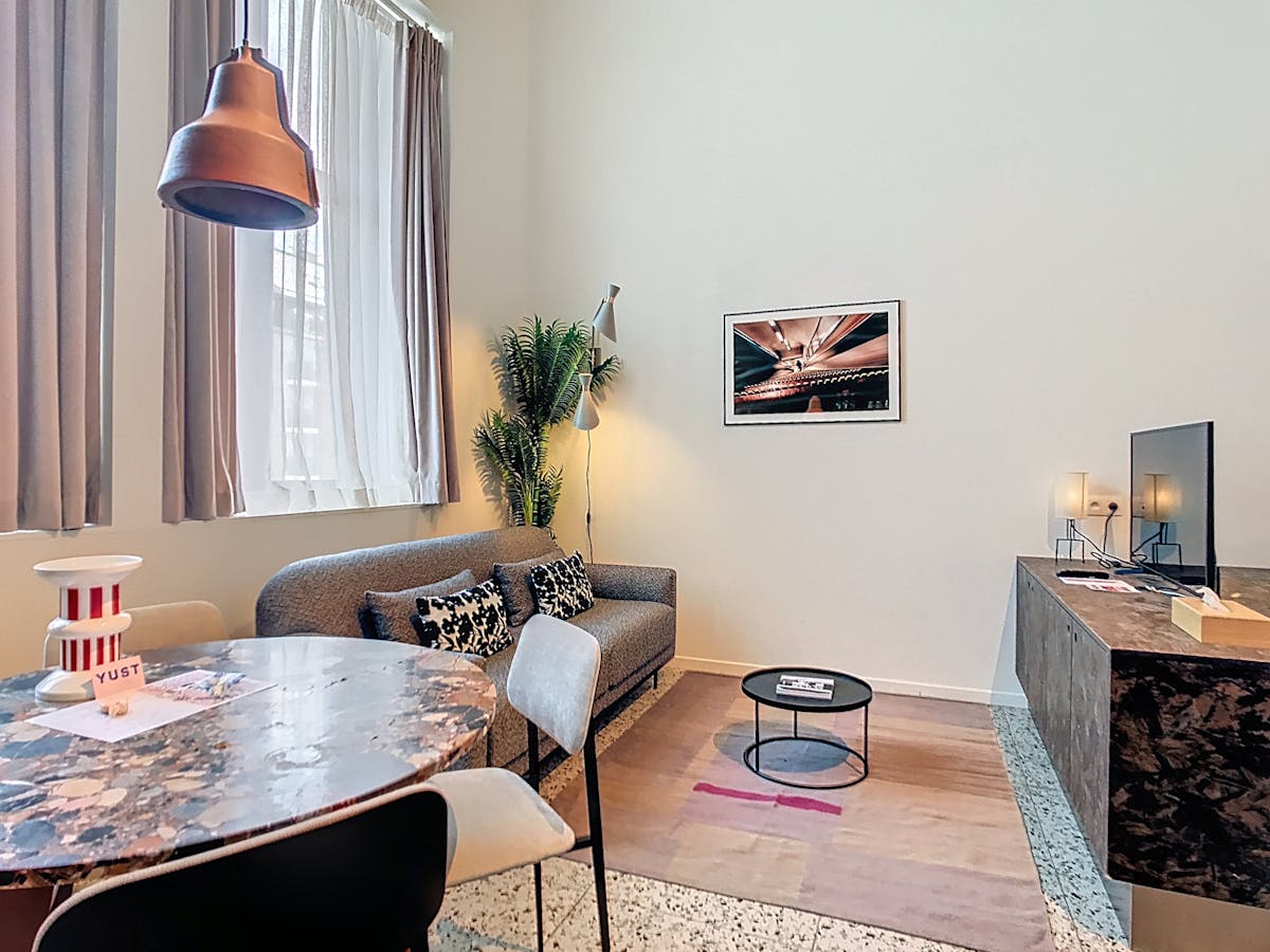 Appartement à vendre dans le bâtiment résidentiel collectif Yust à Berchem - photo 1