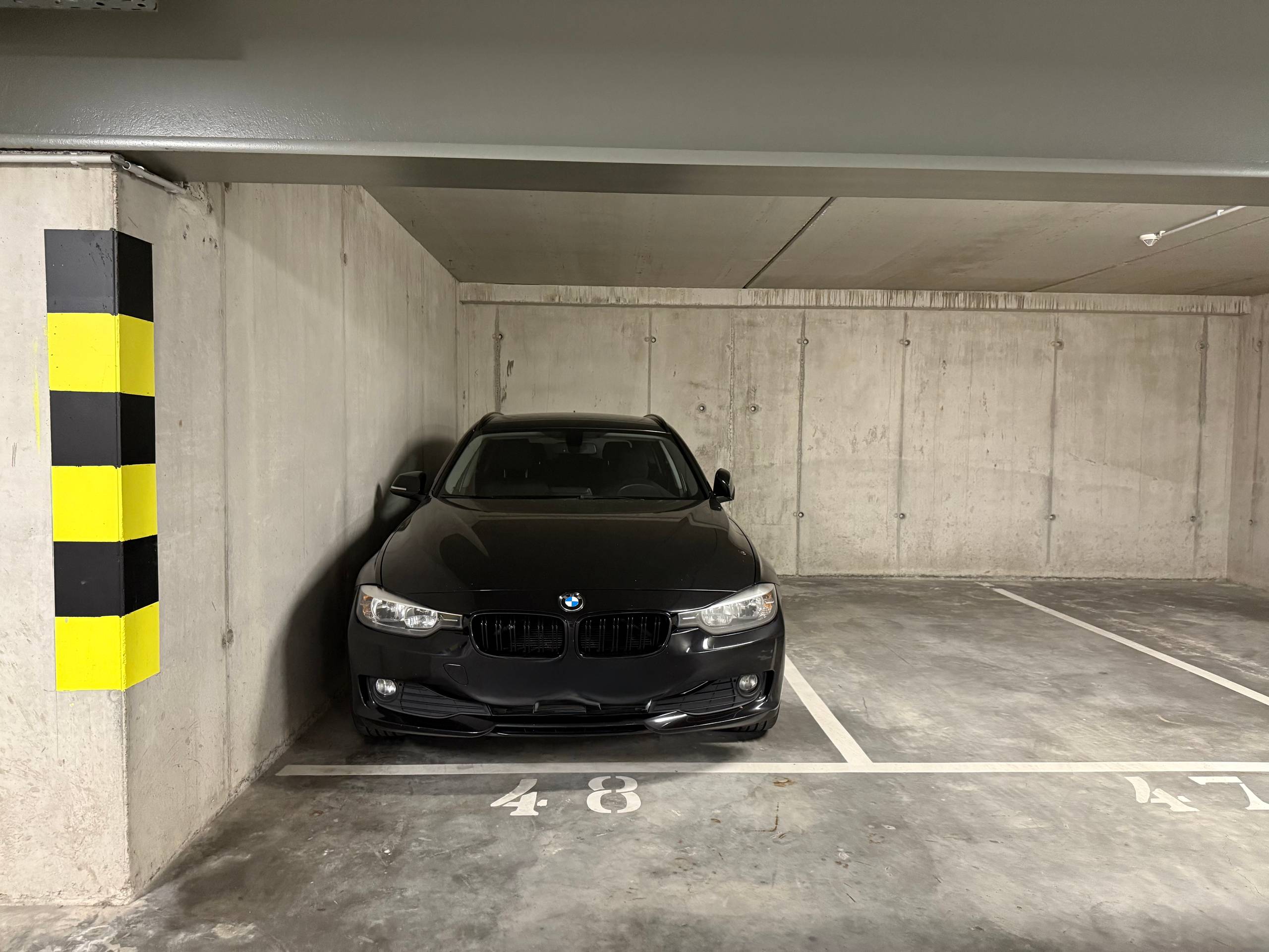 Twee verhuurde ondergrondse autostaanplaatsen op topligging in Waregem - photo 2