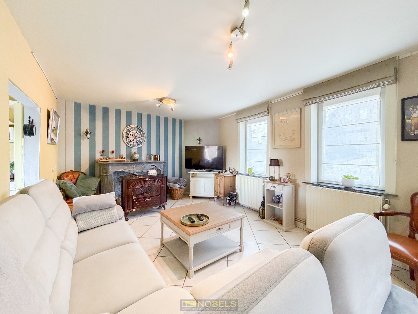 Te koop, Ruime gezinswoning met 4 slaapkamers en dubbele garage te Zottegem! - foto 5