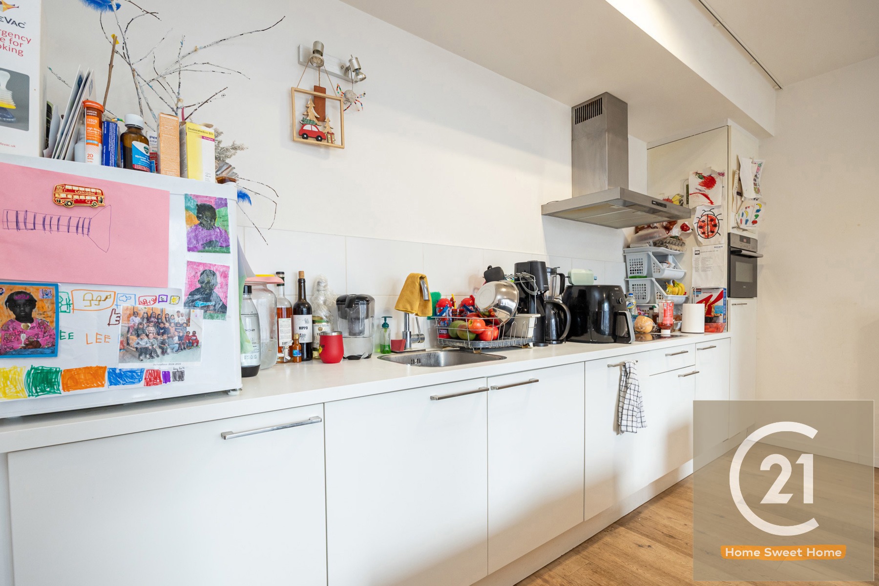 Appartement met 3 slaapkamers, 2 badkamers en garage in hartje Brussel - foto 4