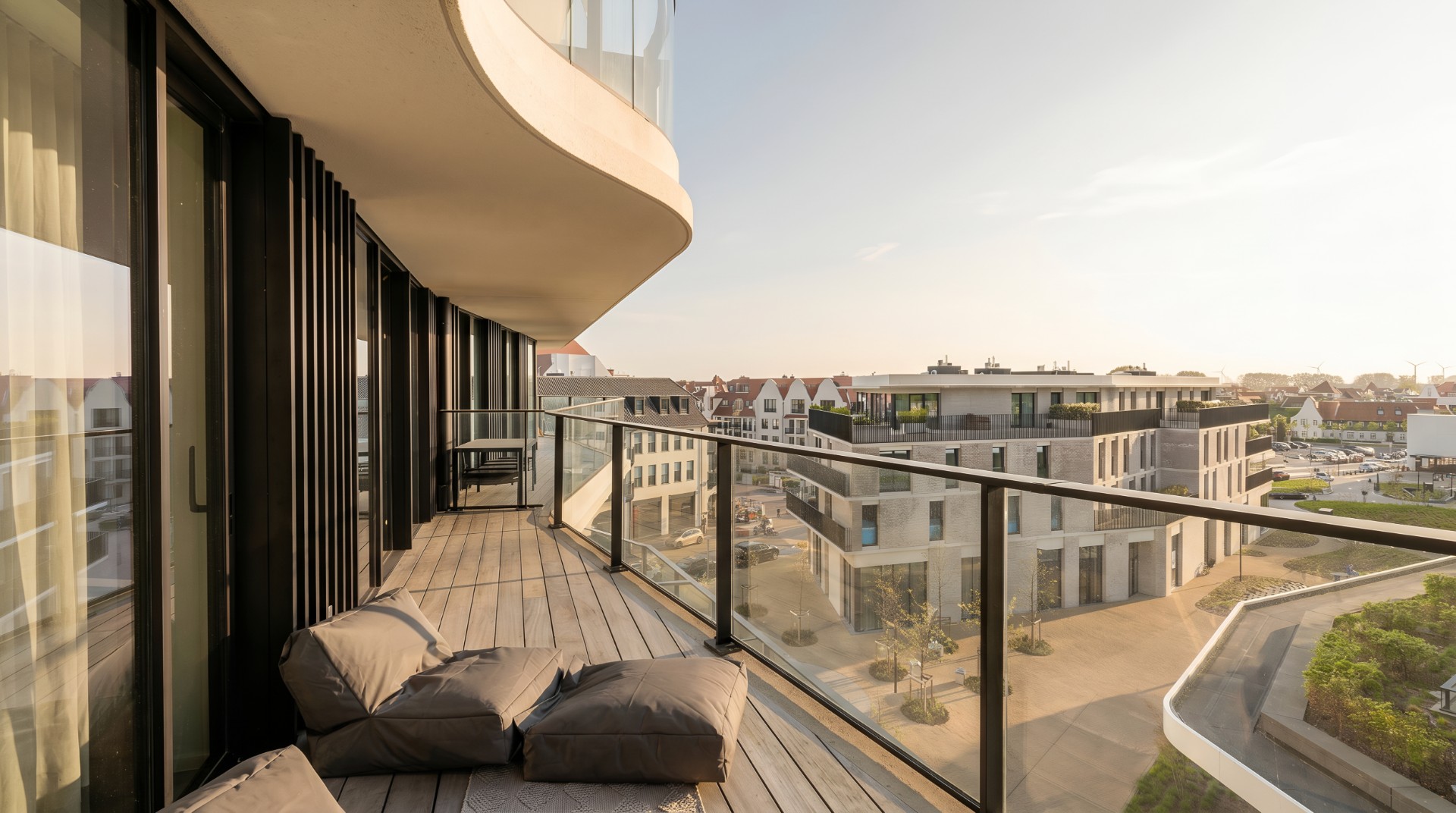 Appartement neuf lumineux avec terrasse sud-ouest dans la Résidence The Tower - photo 3
