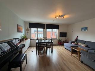 <p><strong>Furnished one-bedroom apartment in Kessel-Lo</strong></p><br /><p>We are offering this one-bedroom apartment in the sought-after neighborhood of Kessel-Lo, near the Leuven train station. </p><p>The apartment is furnished and also equipped with a washing machine. There is also a private storage space in the basement. You can park your bicycle in the communal bike shed, and you can park your car at the rear of the building for a fee of 15 euros per month. </p><p>Rent: 850 EUR + electricity and internet (private) + 105 EUR in utilities. </p>