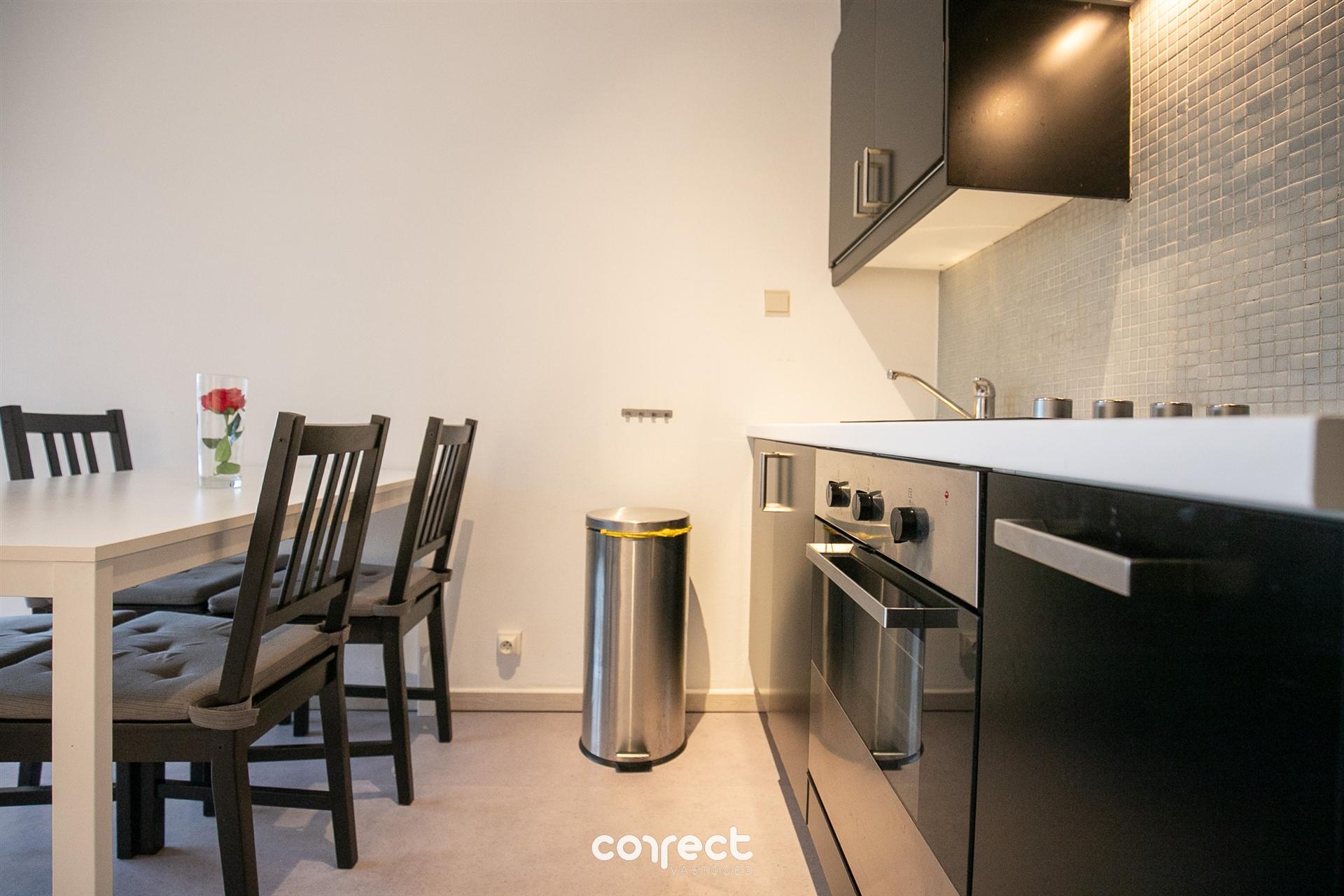 Goed onderhouden 2 slaapkamer appartement.  - foto 3