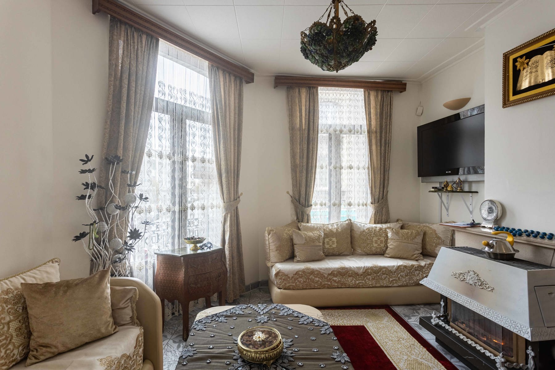 Handelswoning met commercieel gelijkvloers en 4 slaapkamers - foto 5