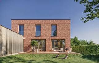 In de Elstarstraat, vlakbij de groene fruitvelden en in een zeer rustige omgeving, staat een nieuw aanbod woningen te koop. Er zijn slechts 6 woningen beschikbaar. Deze huizen bieden moderne, tijdloze architectuur en pure rust. Kies jouw favoriete stijl en beleef het comfort van een volledig nieuwe woning in deze exclusieve fase.<br /><br />Lot 152 is een halfopen bebouwing met 3 slaapkamers en een grondoppervlakte van 344 m². De woning beschikt over een berging en bovengrondse parkeerplaats.<br /><br />Zie jij jou en je gezin graag thuiskomen in Bilzen Bivelenhof? Contacteer vrijblijvend onze sales consultant Marisa Marasco op 089 68 05 37 of via mail marisa.marasco@matexi.be.