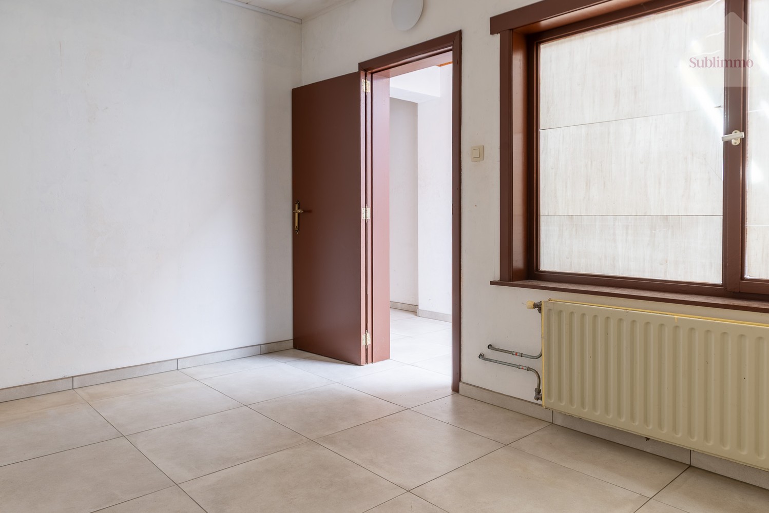 Ruime gezinswoning met 3 slaapkamers en inpandige garage in Herentals. - foto 5