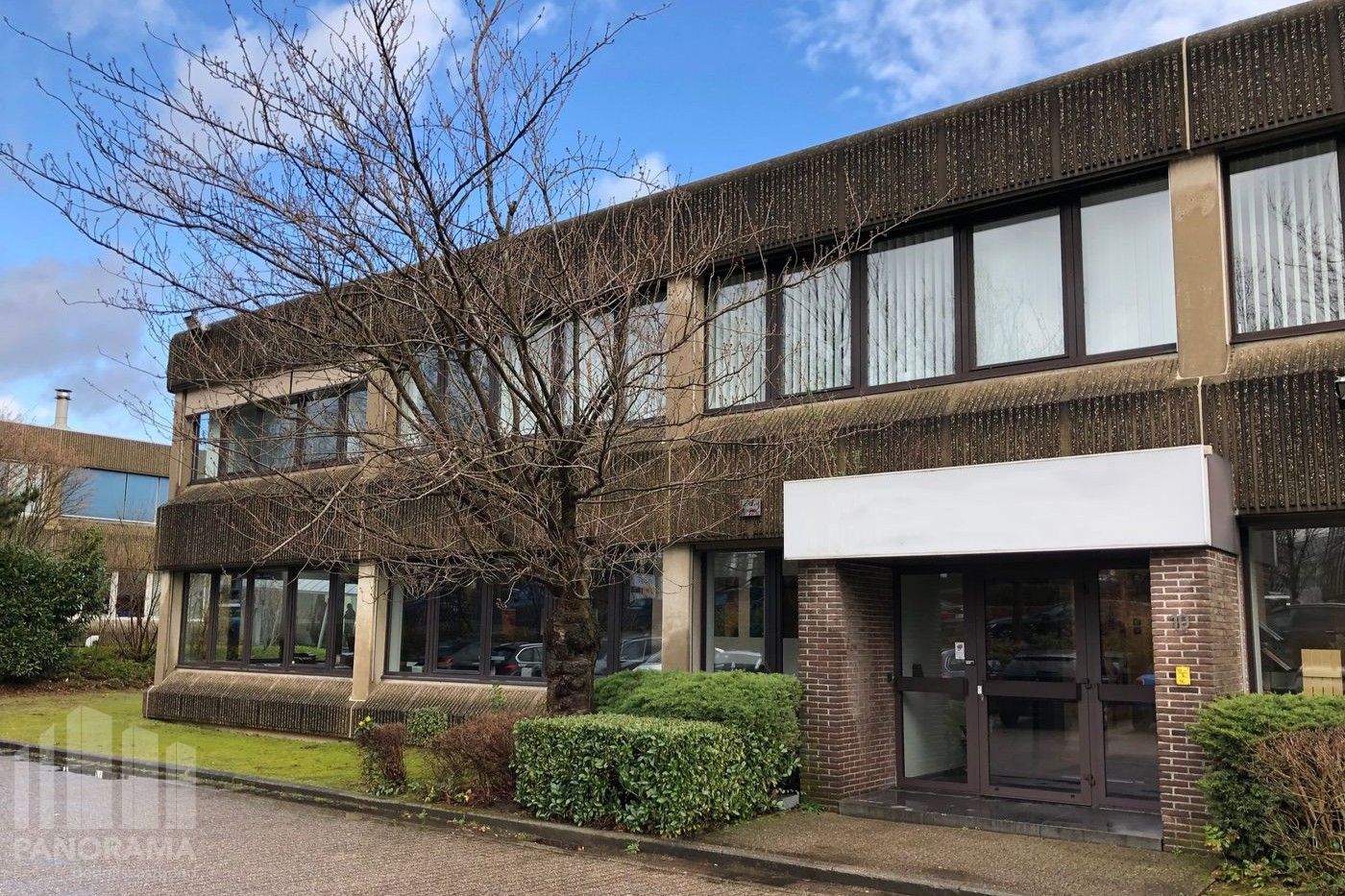 1,314 m² commercial building with modern office space near the E40 in Zaventem - photo 5