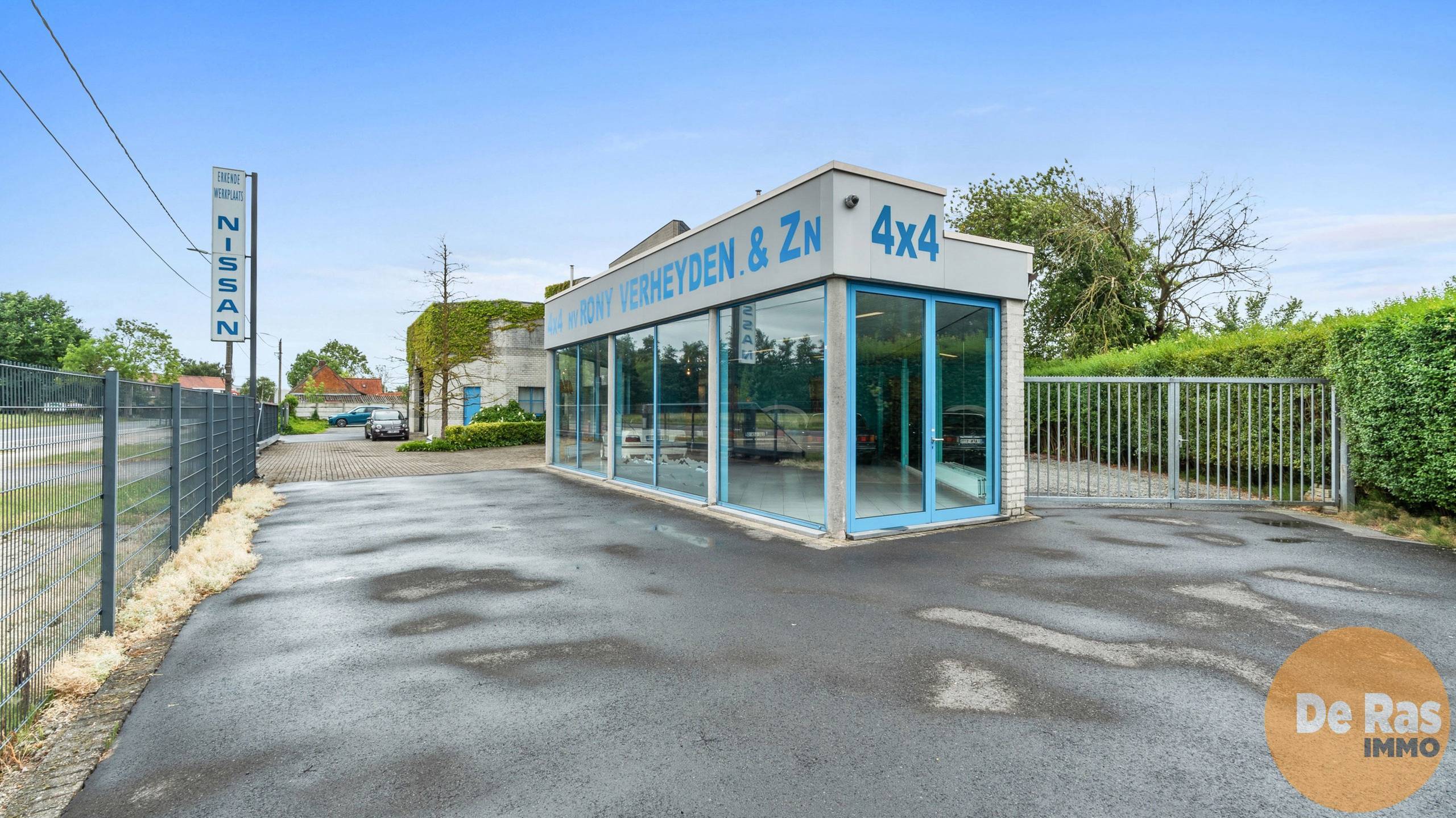 KALKEN - Zeer centraal gelegen handelspand met ruim appartement - foto 4