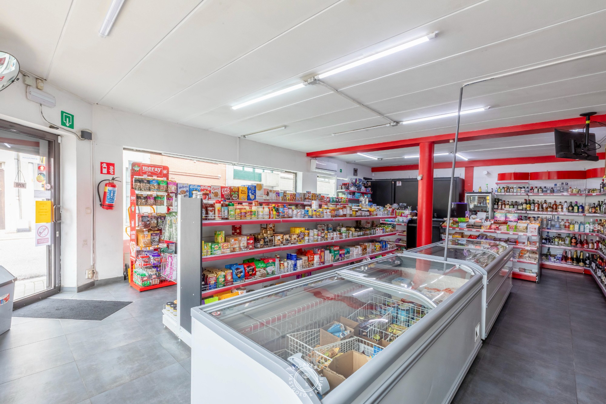 Zeer interessante opbrengsteigendom op wandelafstand van het station - foto 5