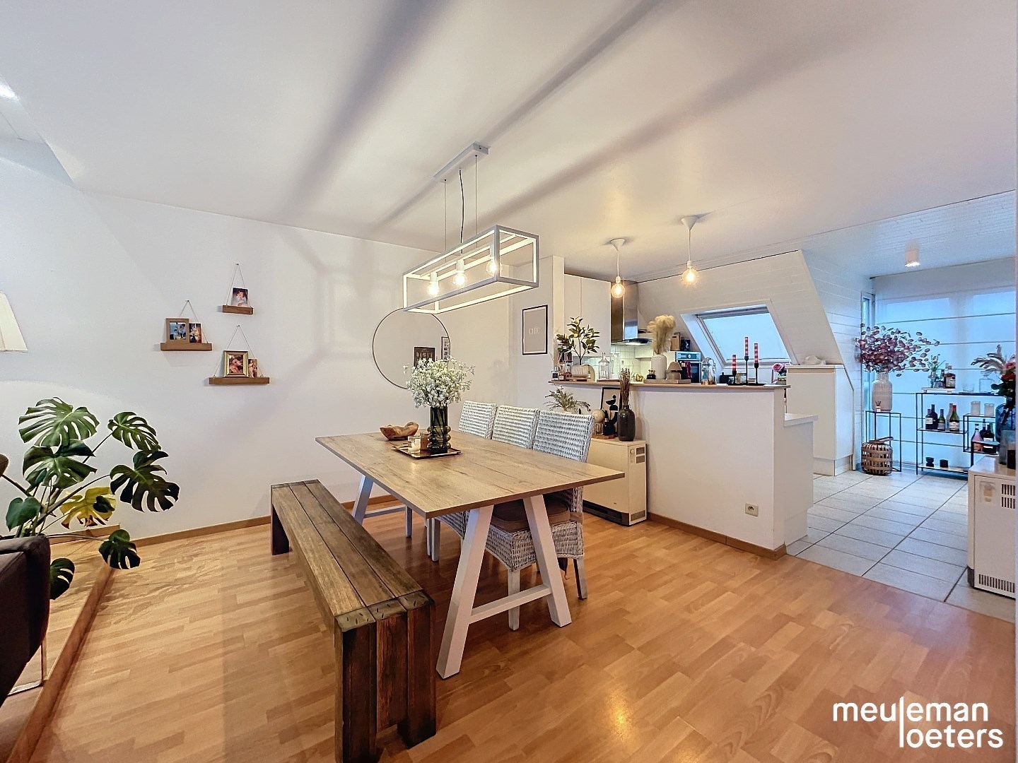 Lichtrijk appartement  met drie slaapkamers - foto 5