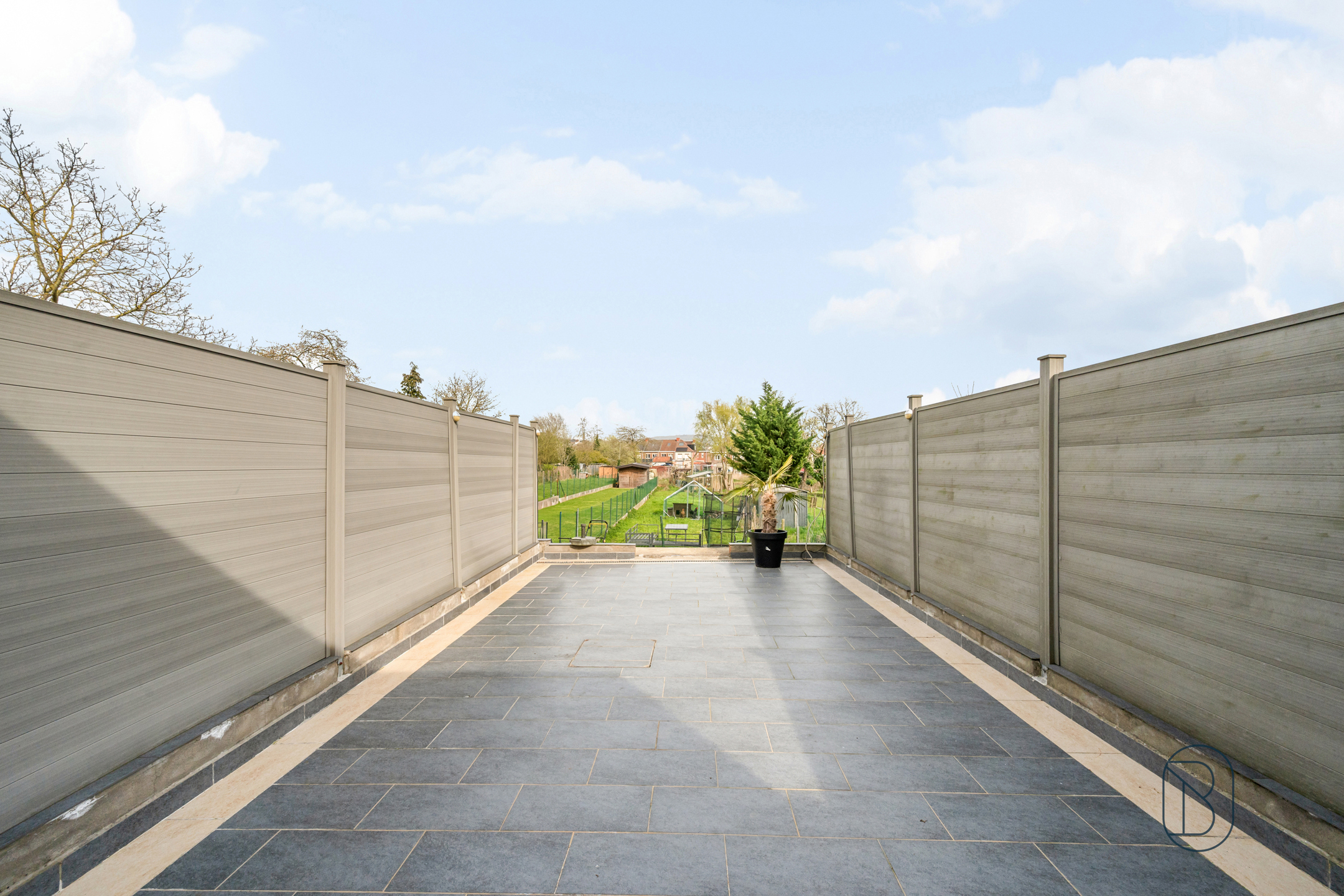 Instapklare gerenoveerde woning met 4 slpk en grote tuin - foto 5