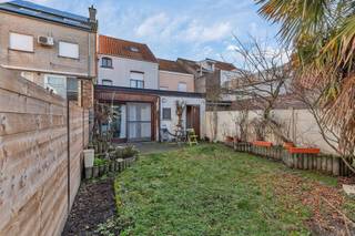 Deze instapklare gezinswoning verrast met haar ruimte, licht en doordachte indeling.Met drie volwaardige slaapkamers en de mogelijkheid tot een...