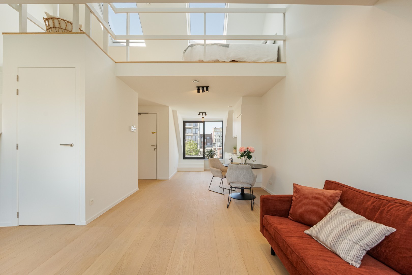 Apartment for sale in Antwerp with 1 bedroom - photo 2